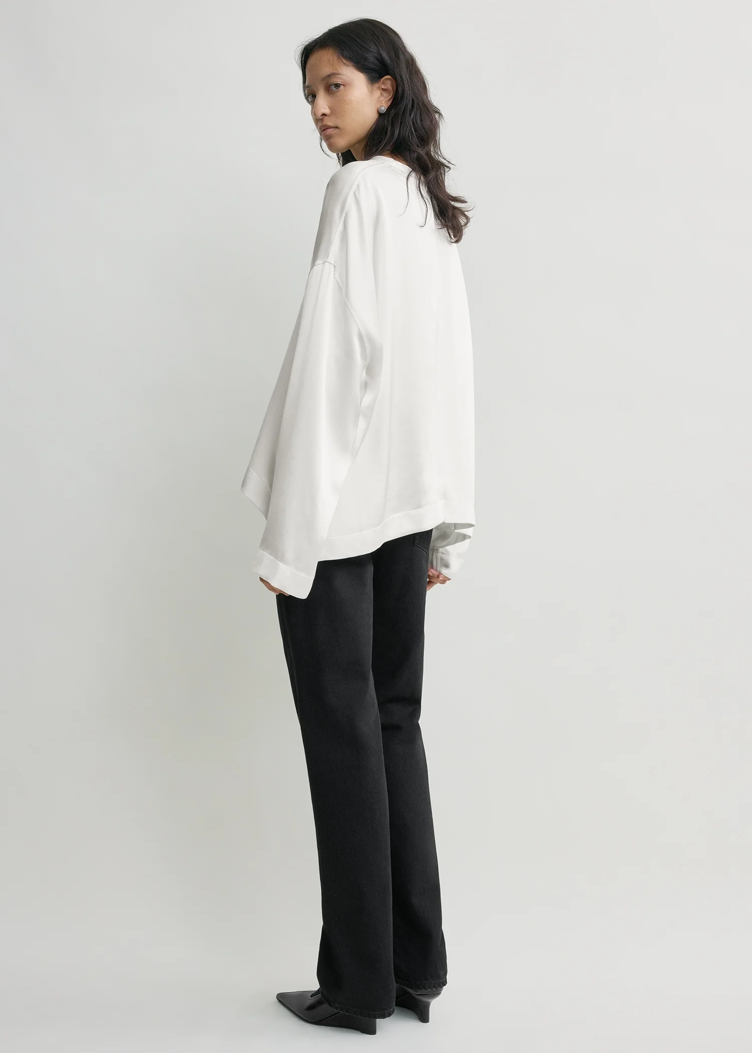 Boxy satin top white - Image 3