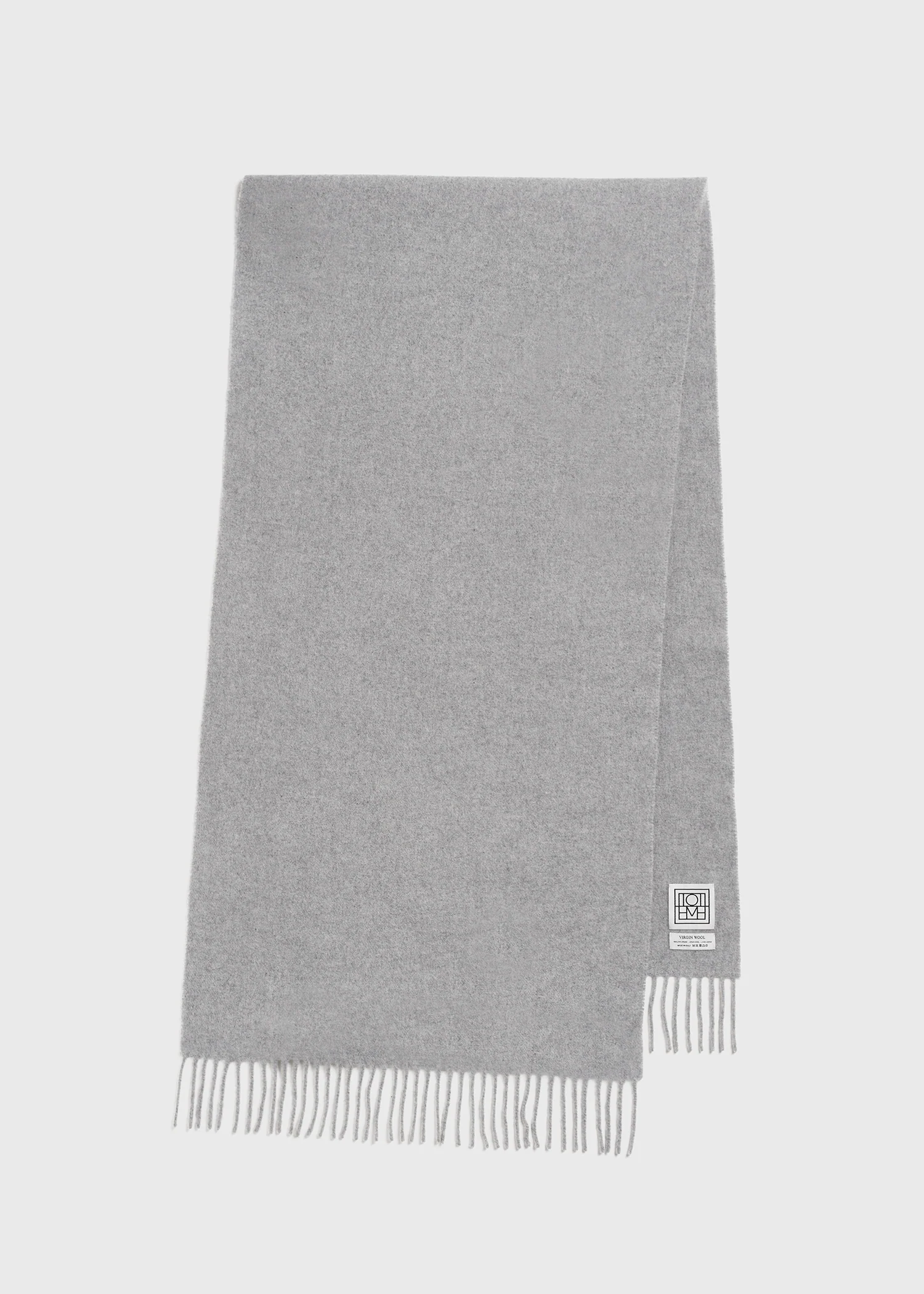 Classic wool scarf light grey mélange - Image 6