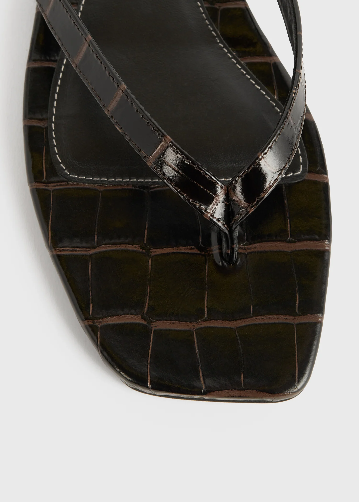 Croco-embossed flip flops dark brown - Image 5