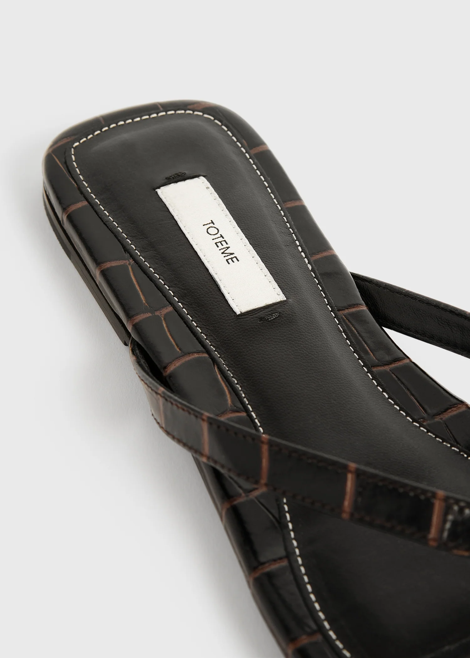 Croco-embossed flip flops dark brown - Image 6