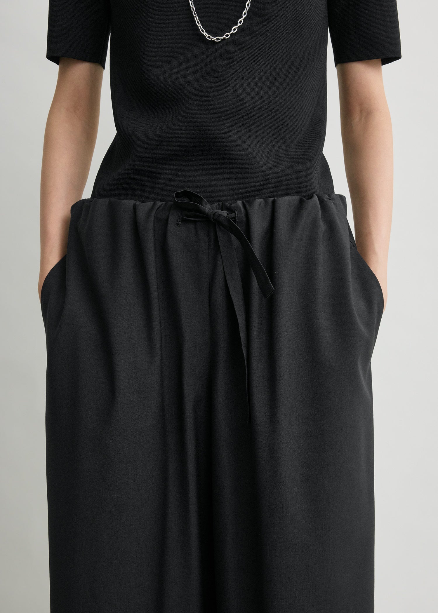 Drawstring dinner trousers black - Image 4