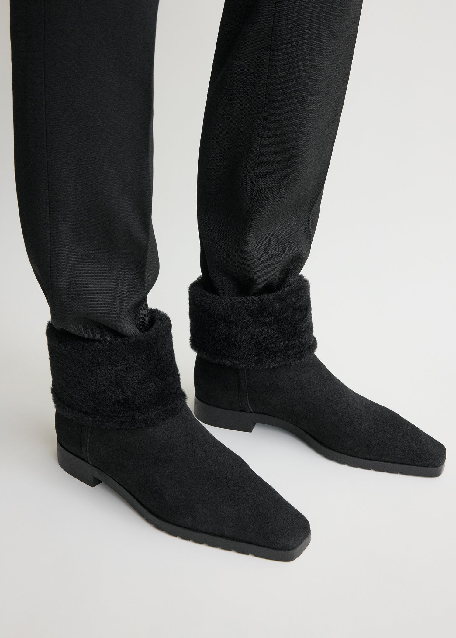 Fold-down shearling boots black - Image 3
