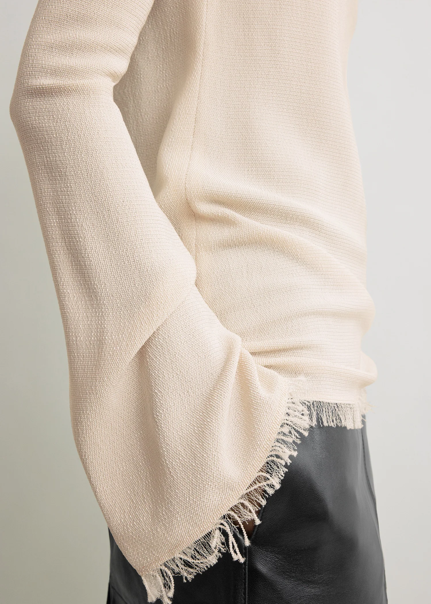 Frayed-edge slim top stone - Image 4