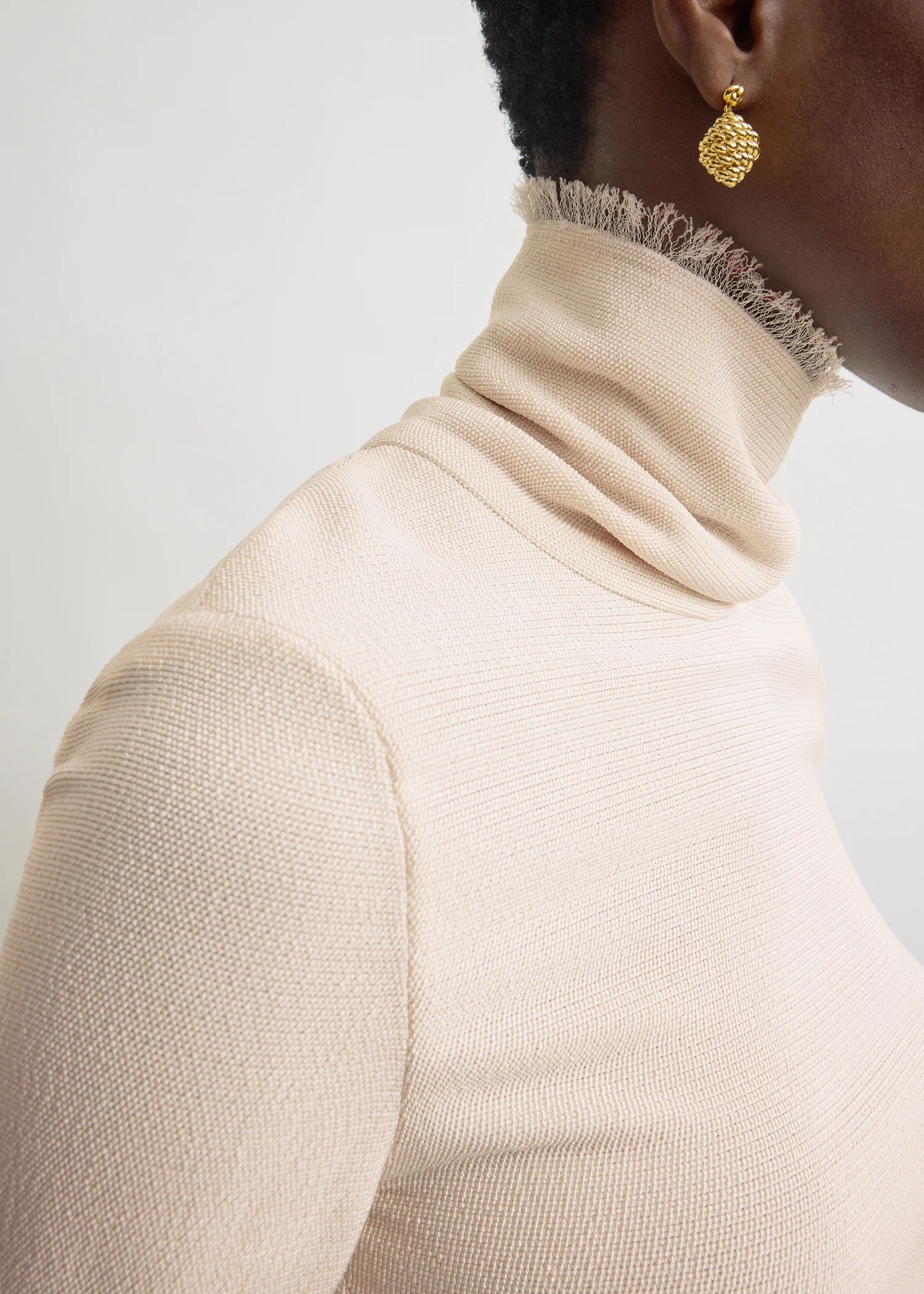 Frayed-edge slim top stone - Image 5