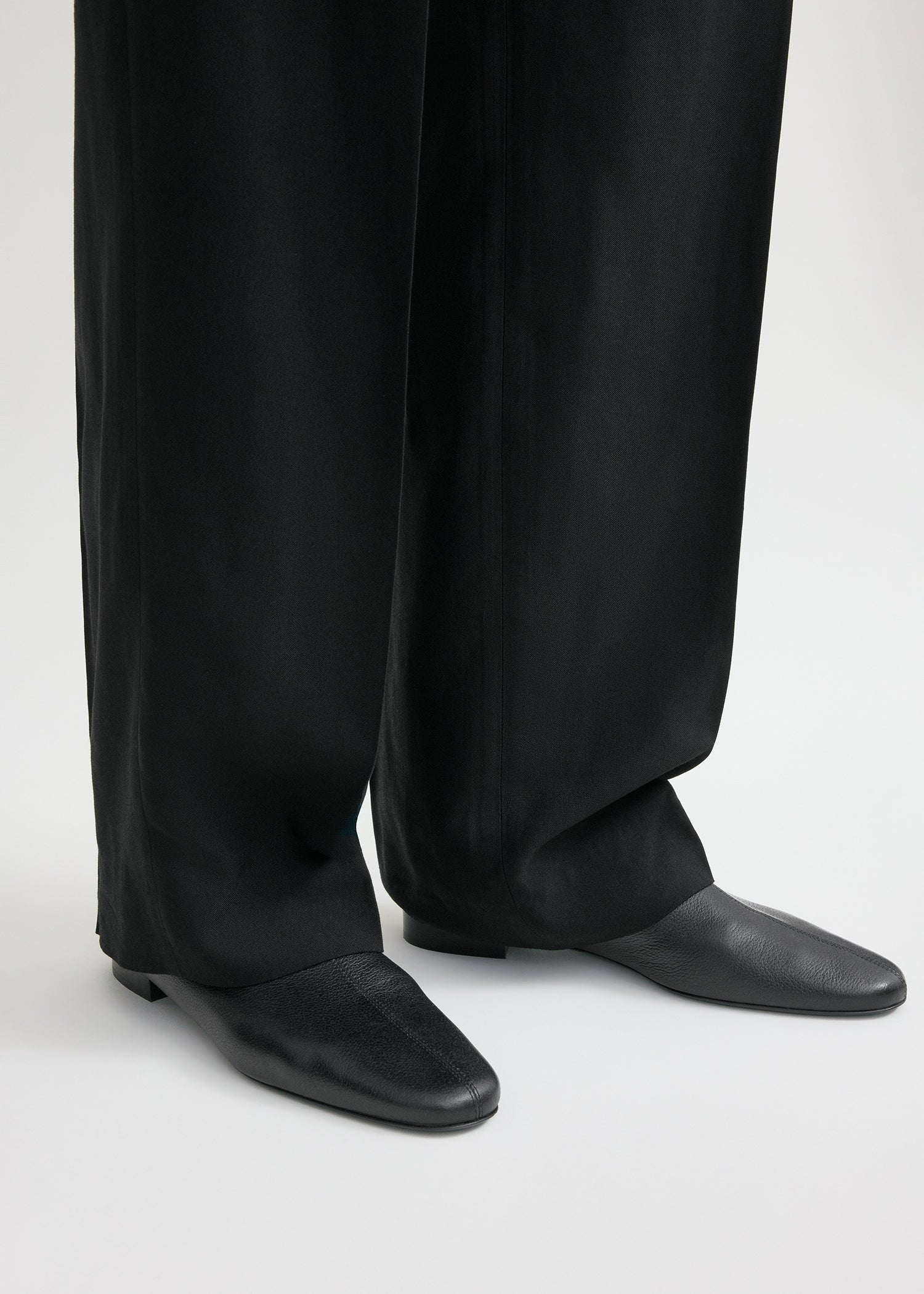 Grained-leather ankle boots black - Image 3