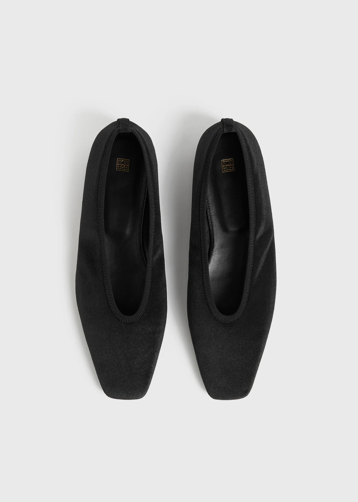 Minimalist velvet ballerinas black - Image 4
