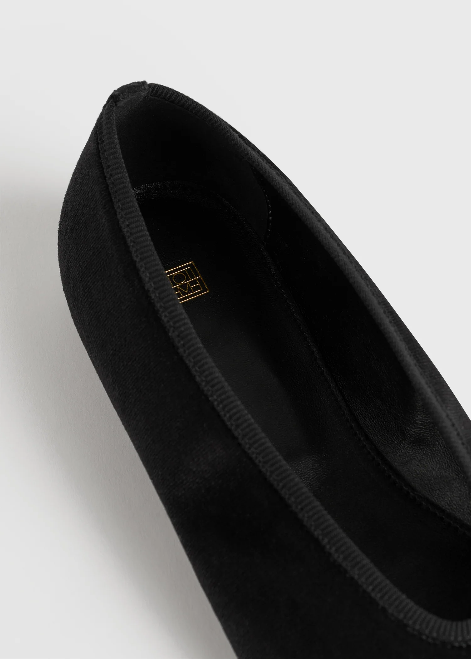Minimalist velvet ballerinas black - Image 5