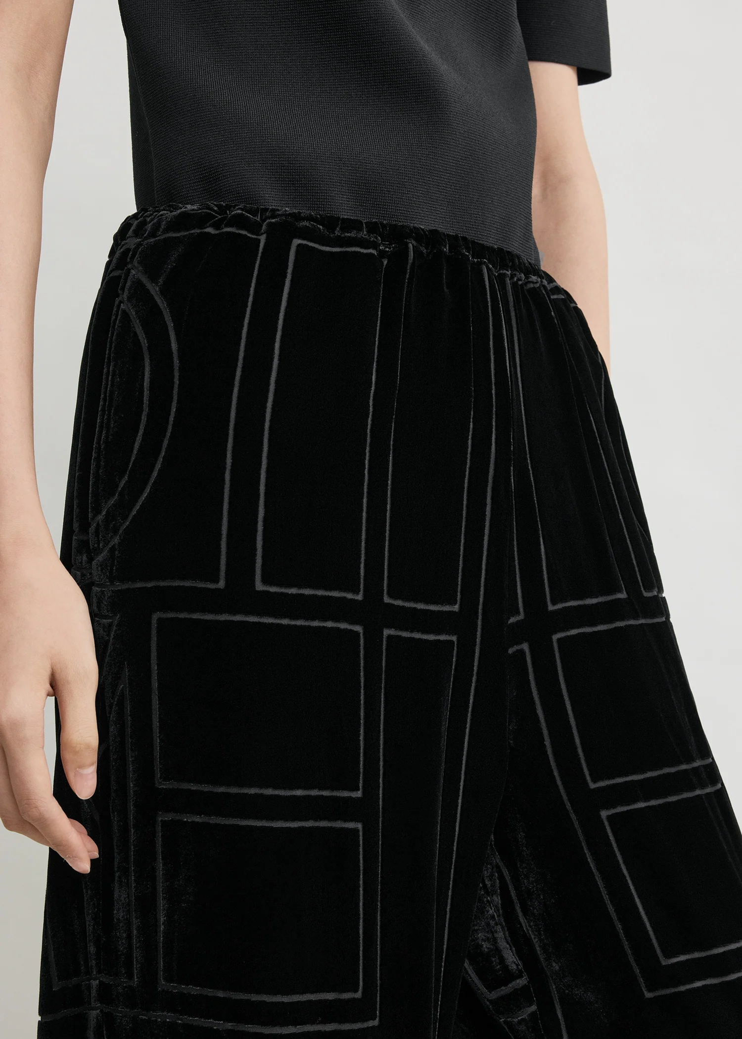 Monogram devoré pj bottoms black - Image 4