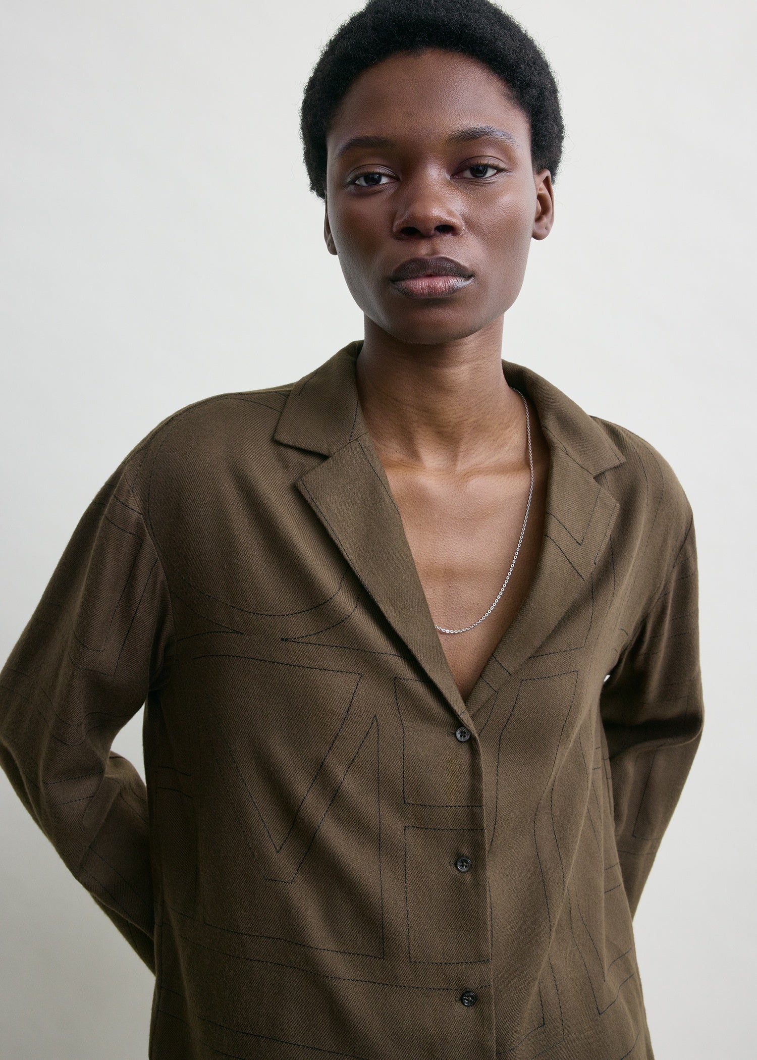 Monogram flannel pj top dark brown - Image 4