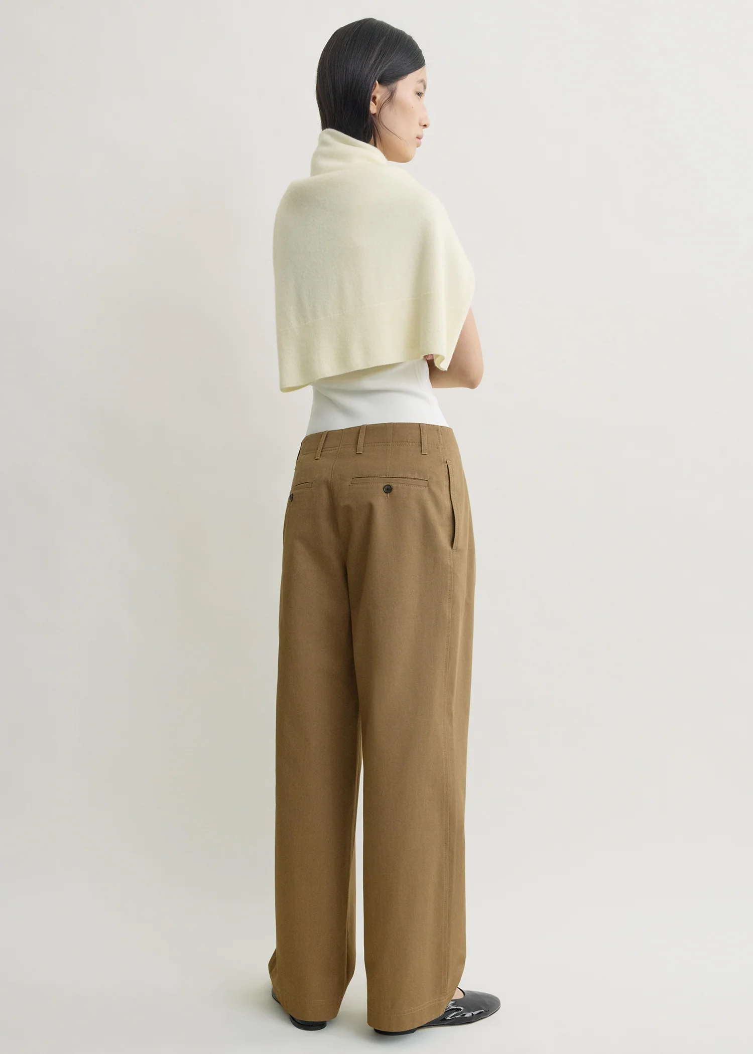 Relaxed chino trousers hazel - Image 3