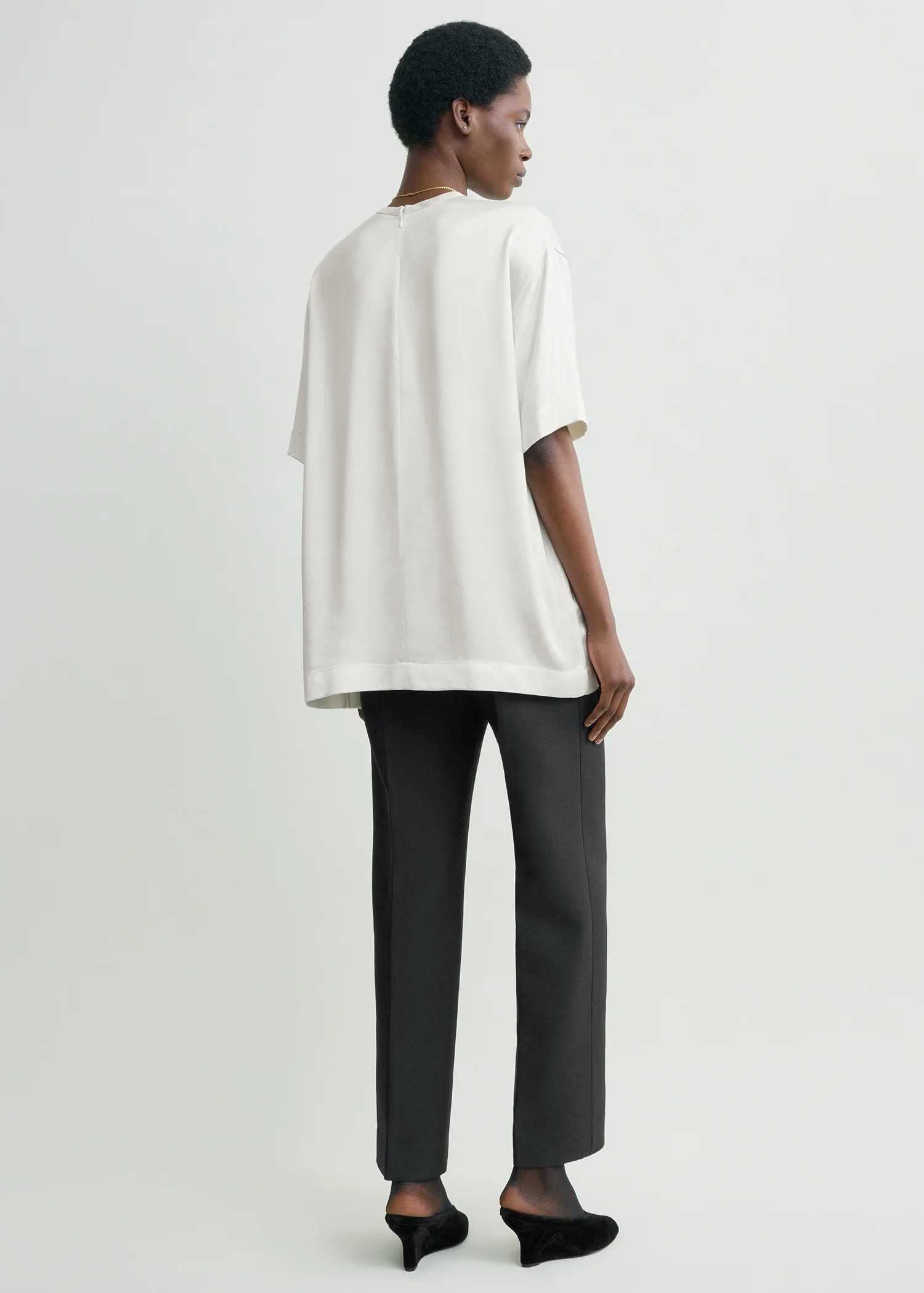 Satin tee white - Image 3