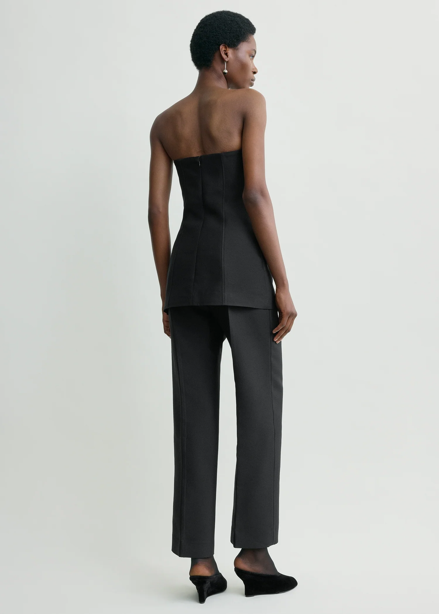 Strapless crepe pocket top black - Image 3