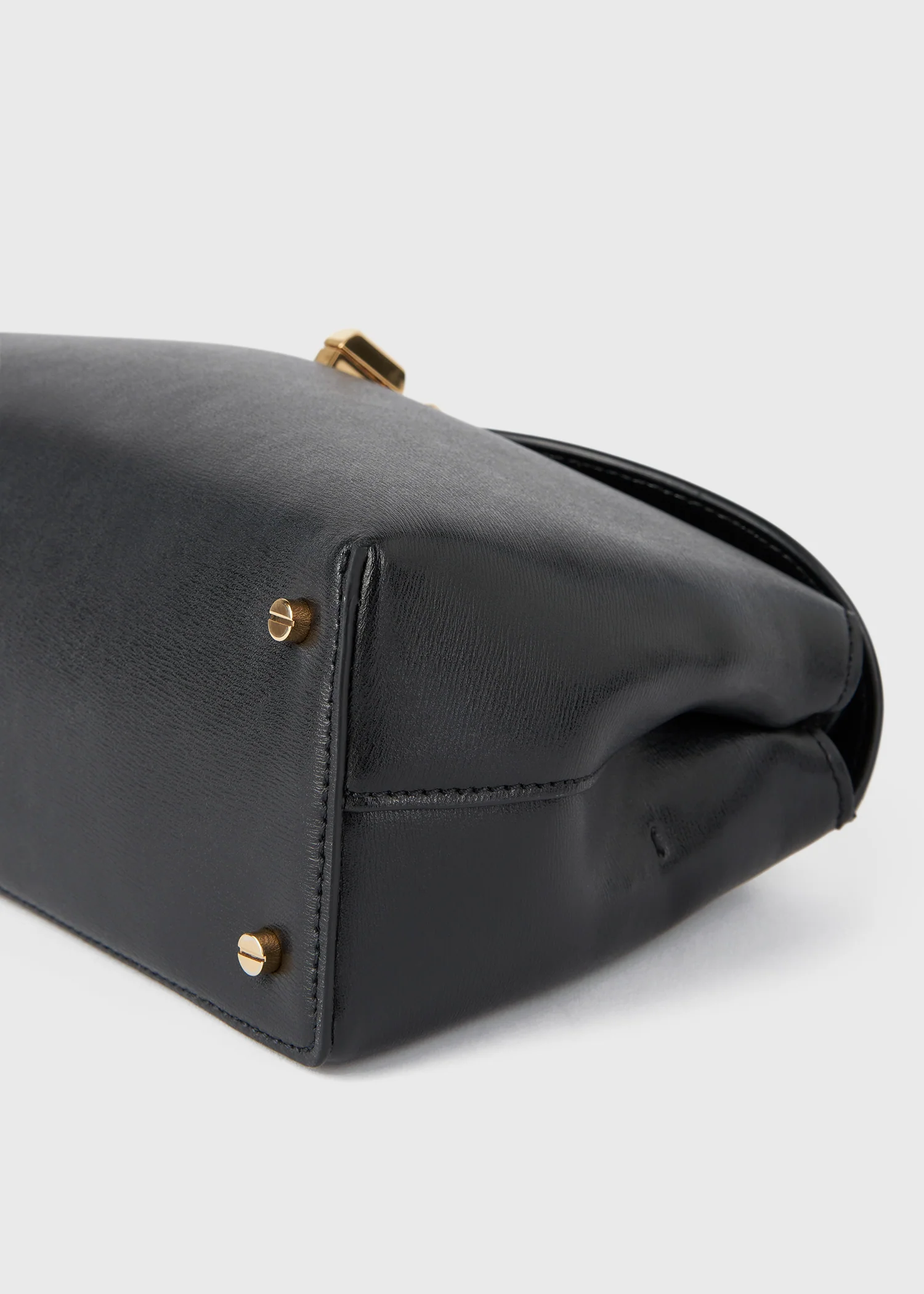 T-lock leather clutch black - Image 6