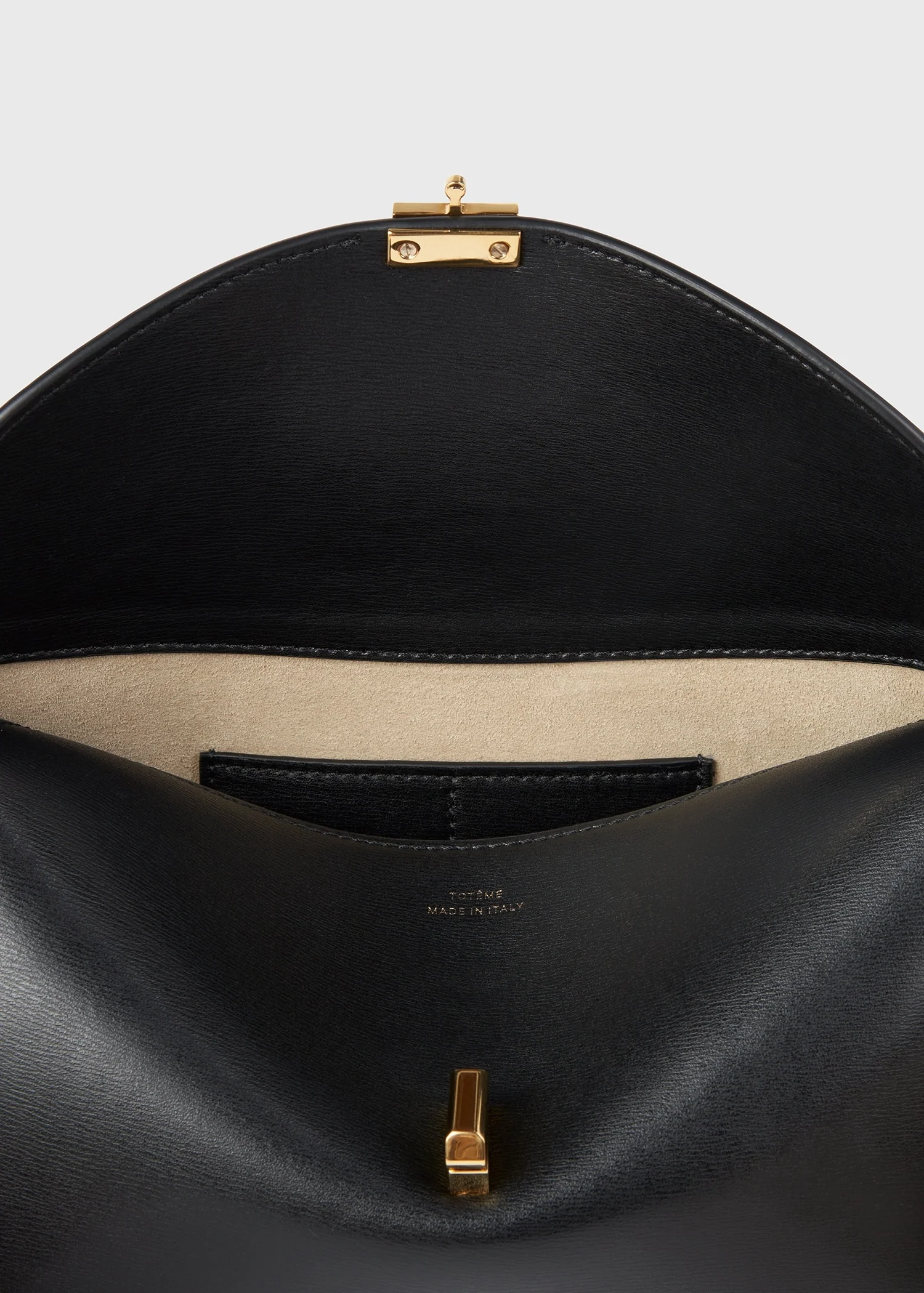 T-lock leather clutch black - Image 7