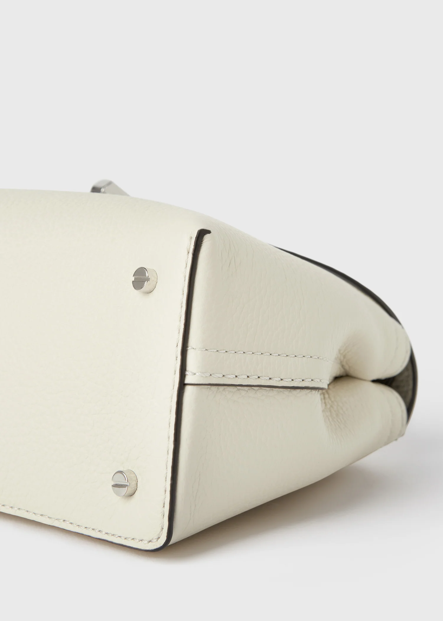 T-lock grained-leather clutch milk - Image 5