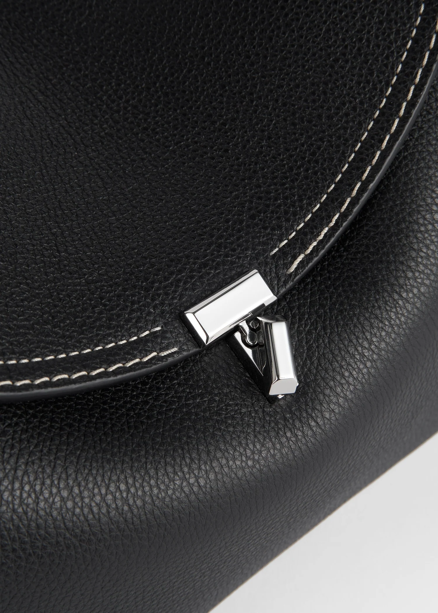 T-lock grained-leather top handle black - Image 8