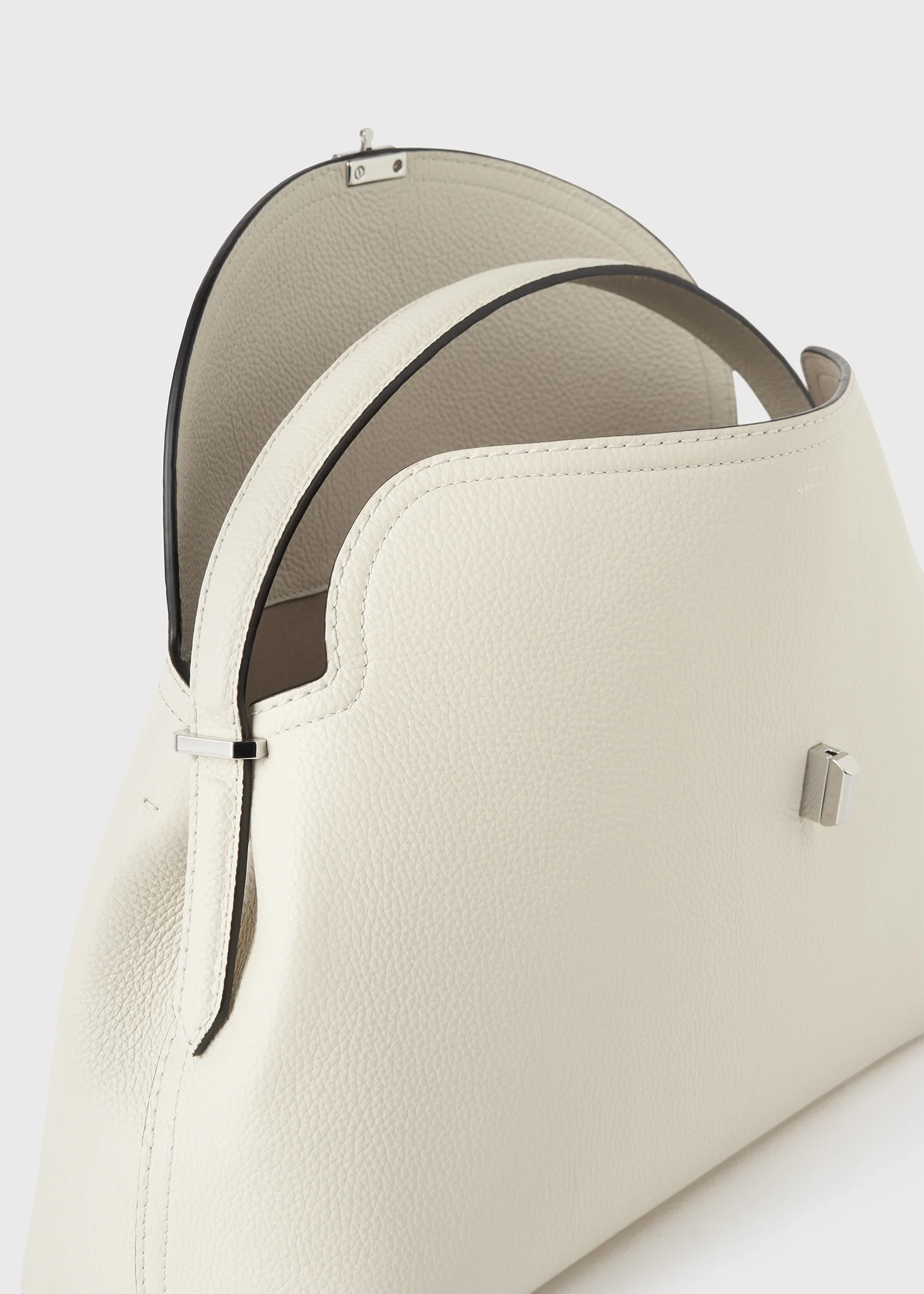 T-lock grained-leather top handle milk - Image 6