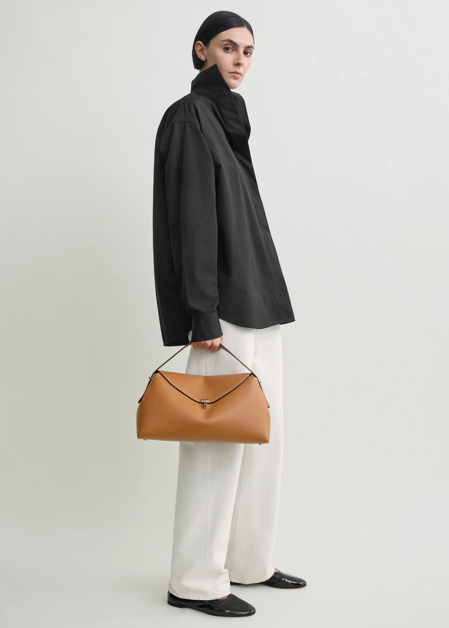 T-lock grained-leather top handle tan - Image 3