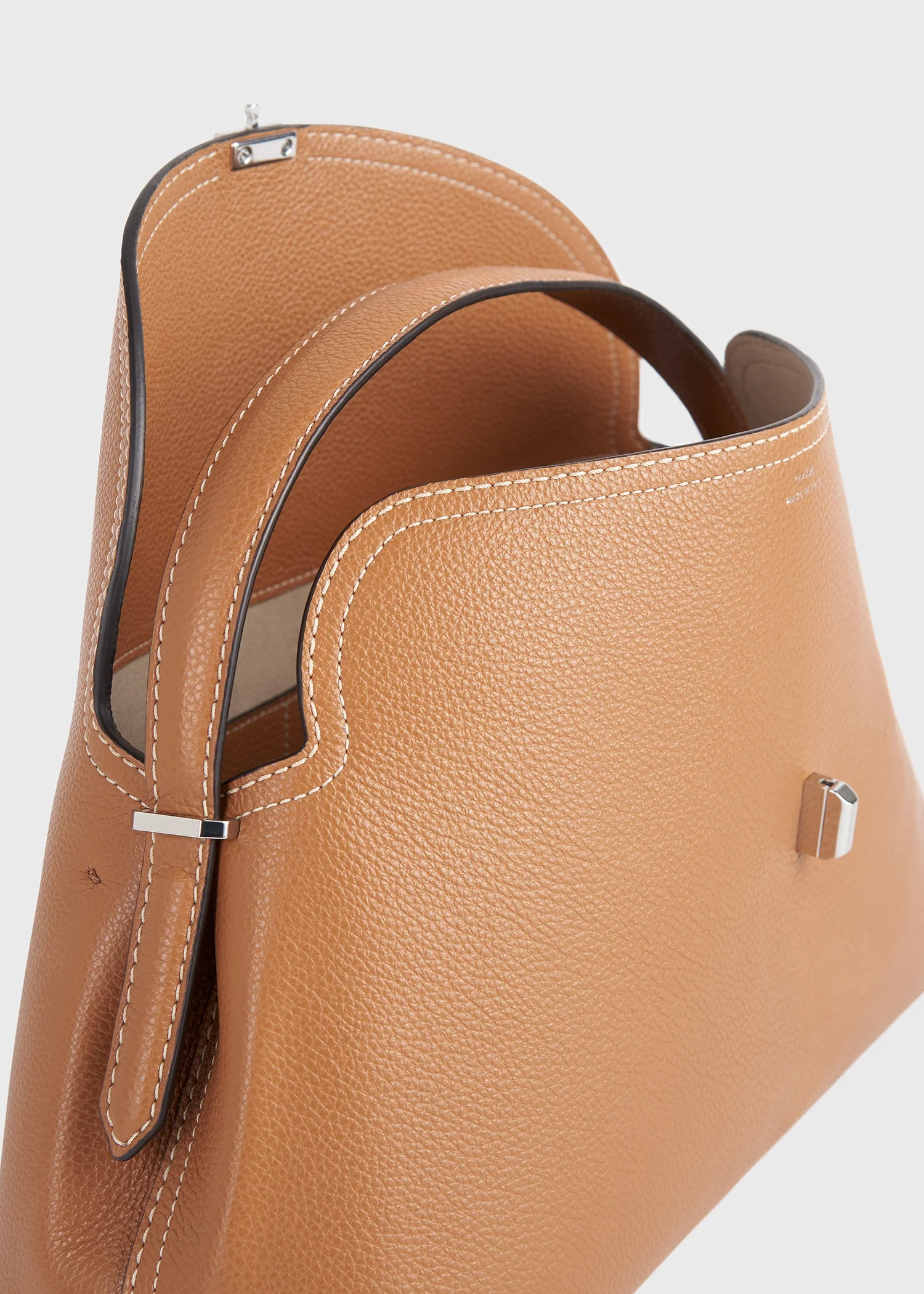 T-lock grained-leather top handle tan - Image 5
