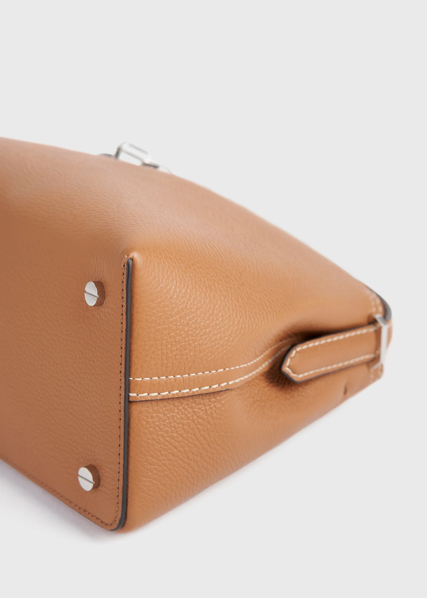 T-lock grained-leather top handle tan - Image 6