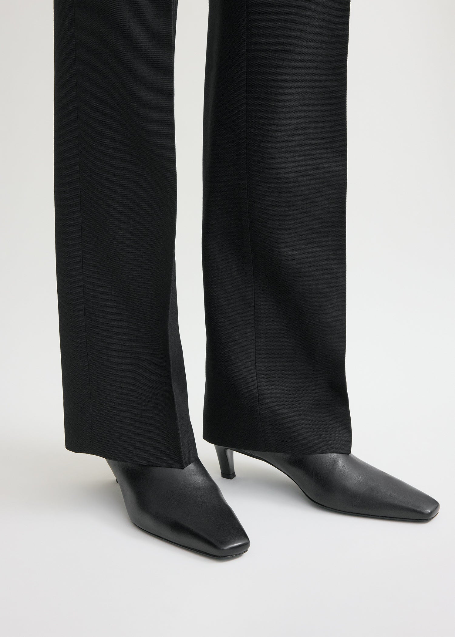 Leather mid-heel boots black - Image 3