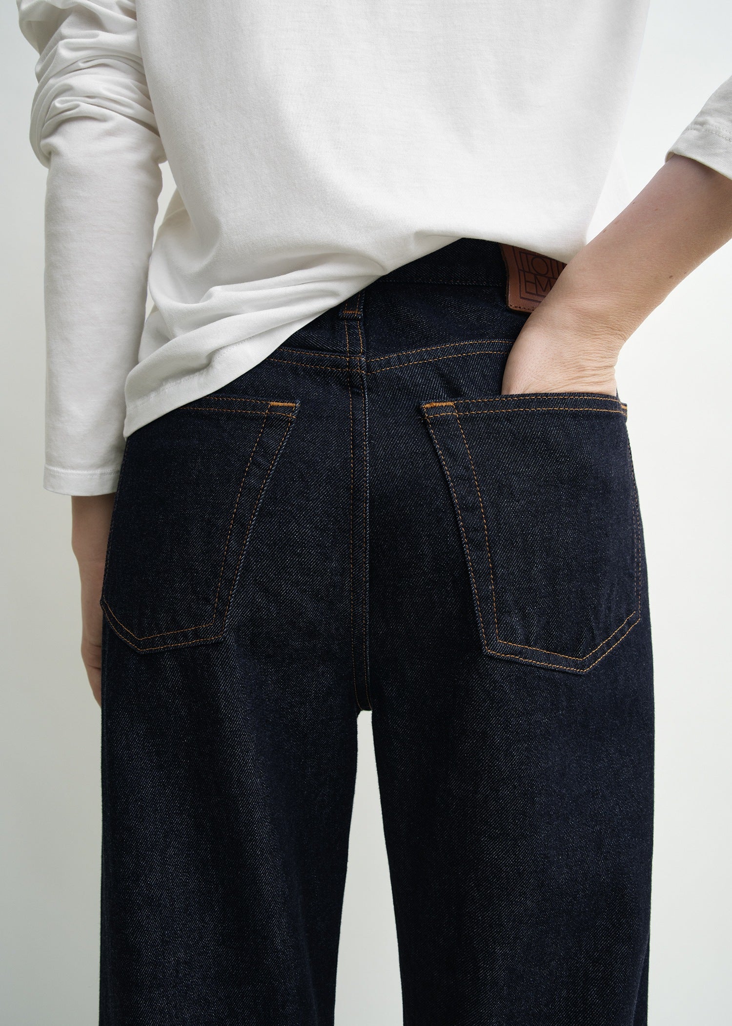 Twisted seam denim full length rinsed blue - Image 4